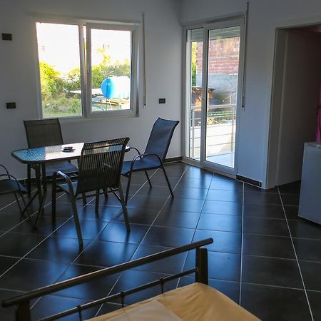 Nectar Apartments Himare Eksteriør bilde